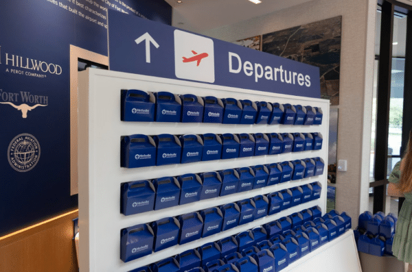 David Five-Tier Display Shelf - Image 2